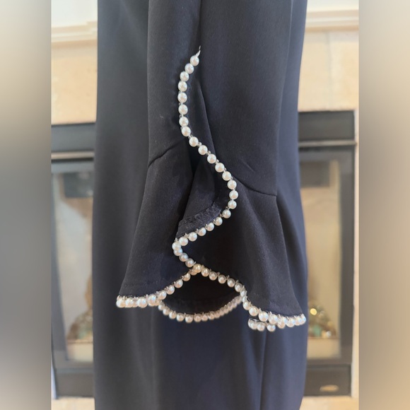 Karl Lagerfeld Elegant Black Dress with Pearl Accents Size 8 - Picture 3 of 10